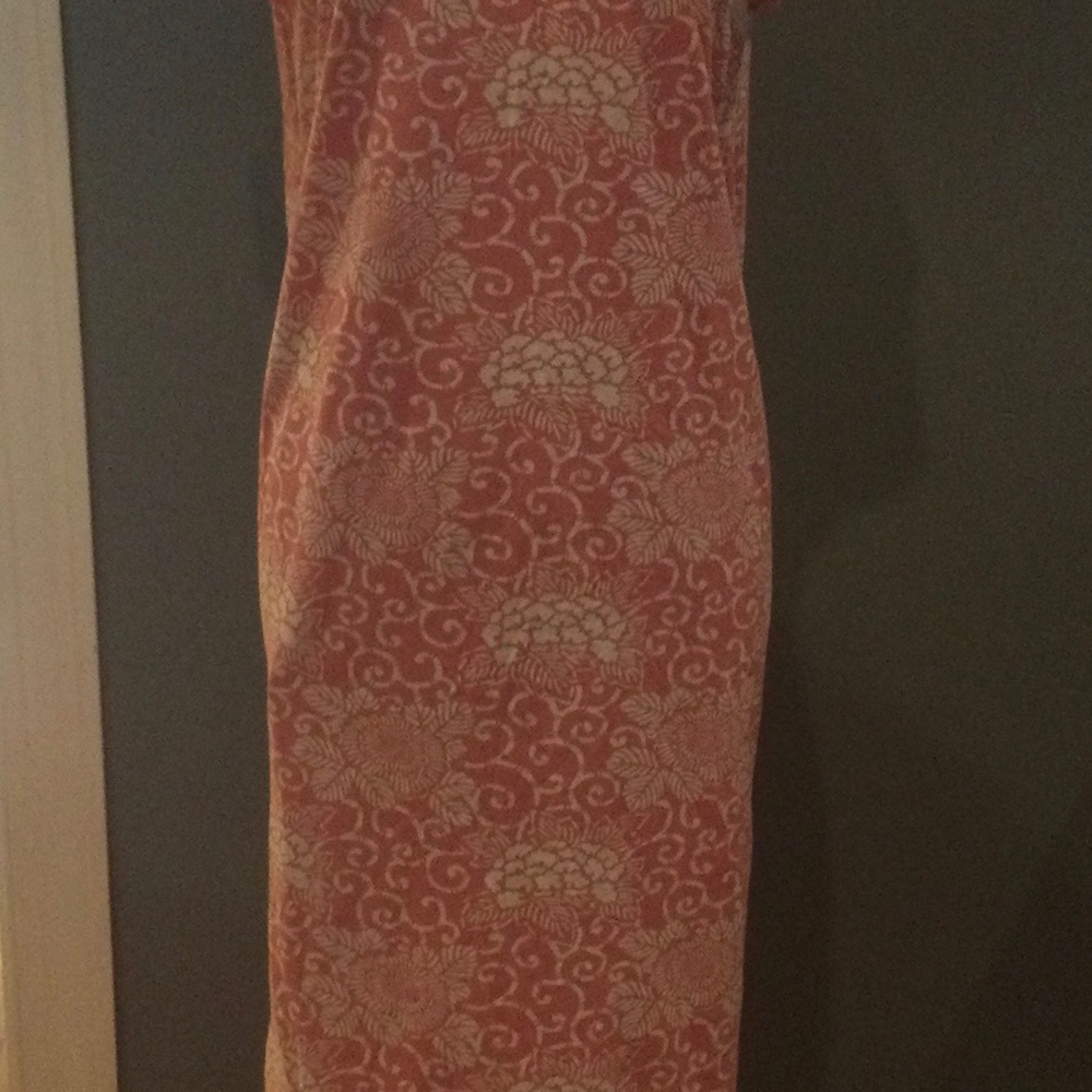 Garnet Hill Pink and White Floral Wrap Nursing Nightgown - Picture 4 of 6